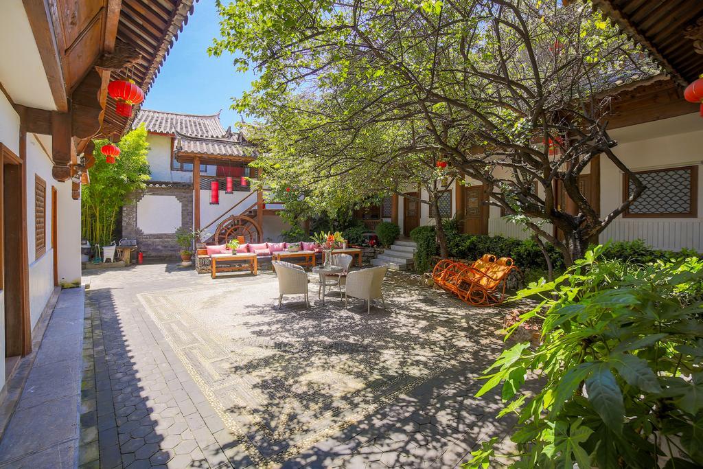 Lijiang Merry Inn Exterior photo