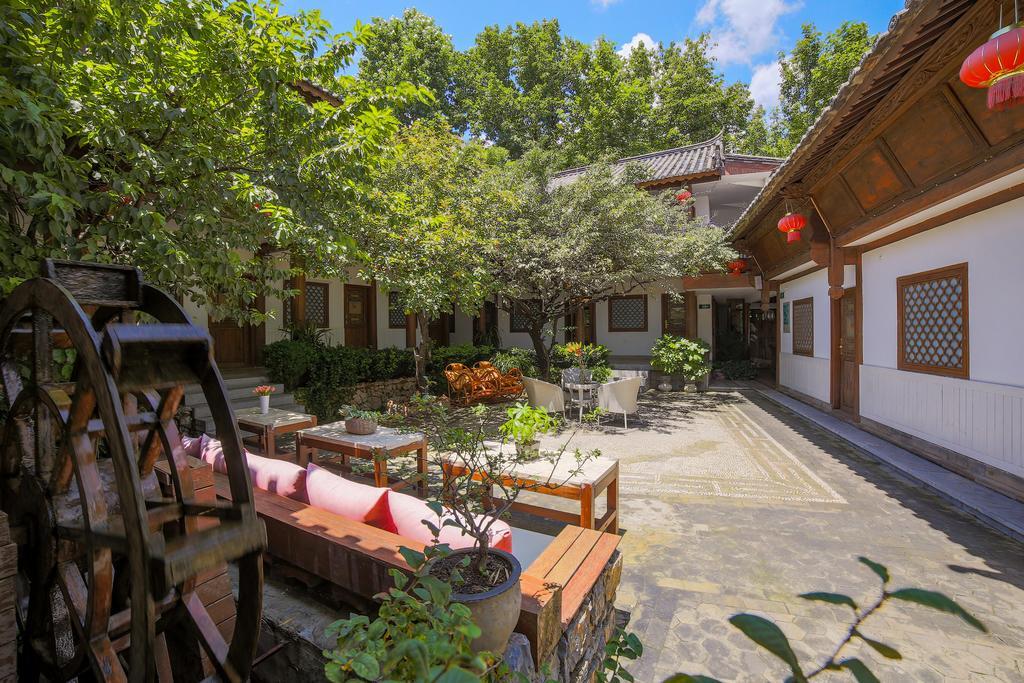 Lijiang Merry Inn Exterior photo